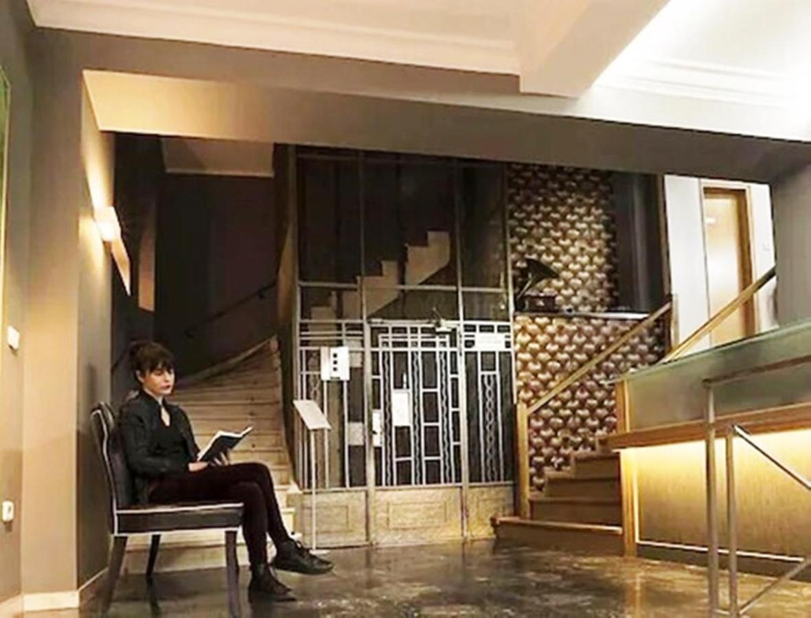 캐롤라이나 호텔 아테네 외부 사진